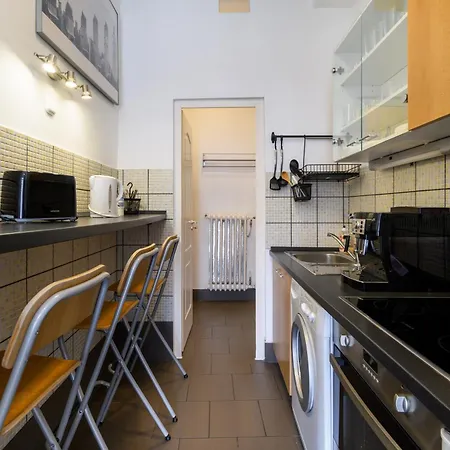 Parlament Apartmant *