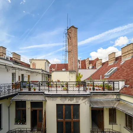 アパート Parlament Apartmant *