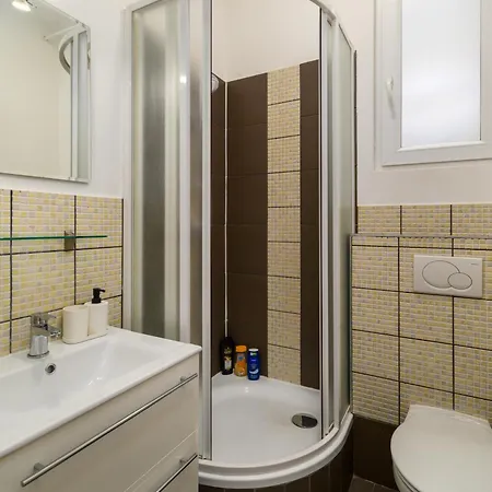 Parlament Apartmant *